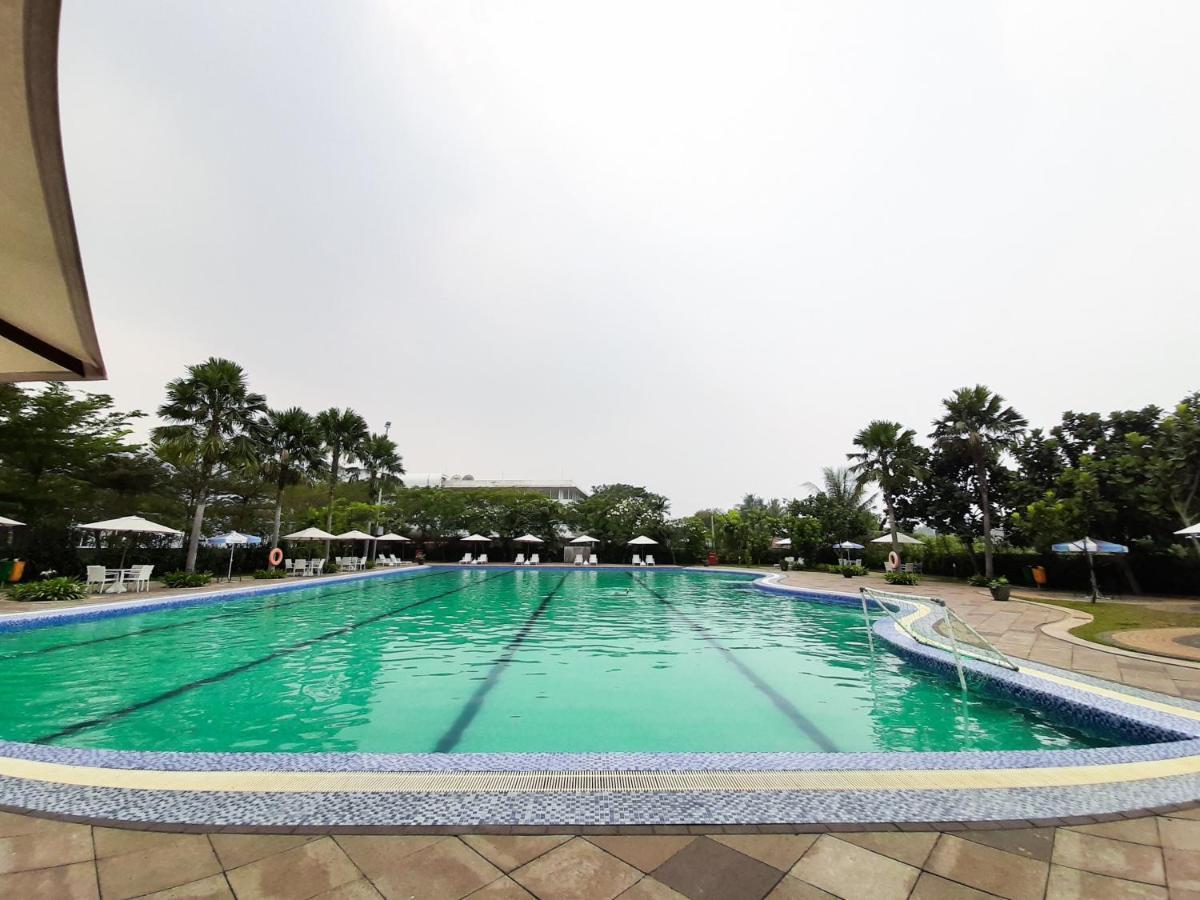 Strategic And Posh No Kitchen Aeropolis By Travelio Tangerang
